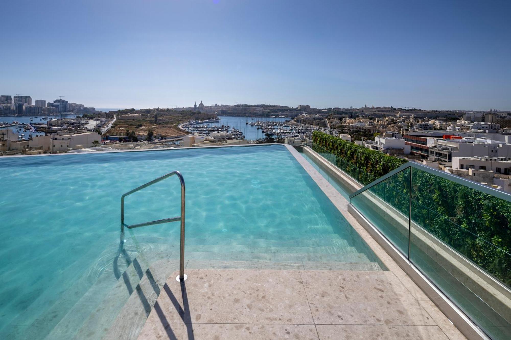 Grands Suites Hotel Residences And Spa Gzira Buitenkant foto
